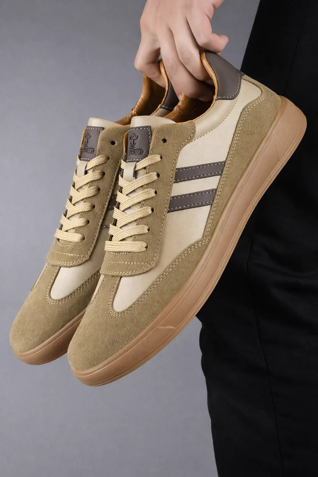 Alven Classic Leather Sneakers