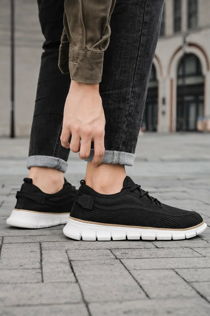 Men’s Outdoor Sneakers