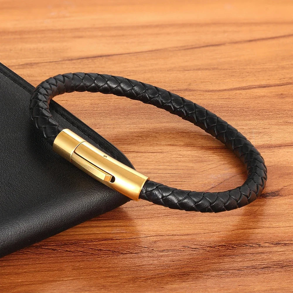 Unisex Toggle Clasp Bangle